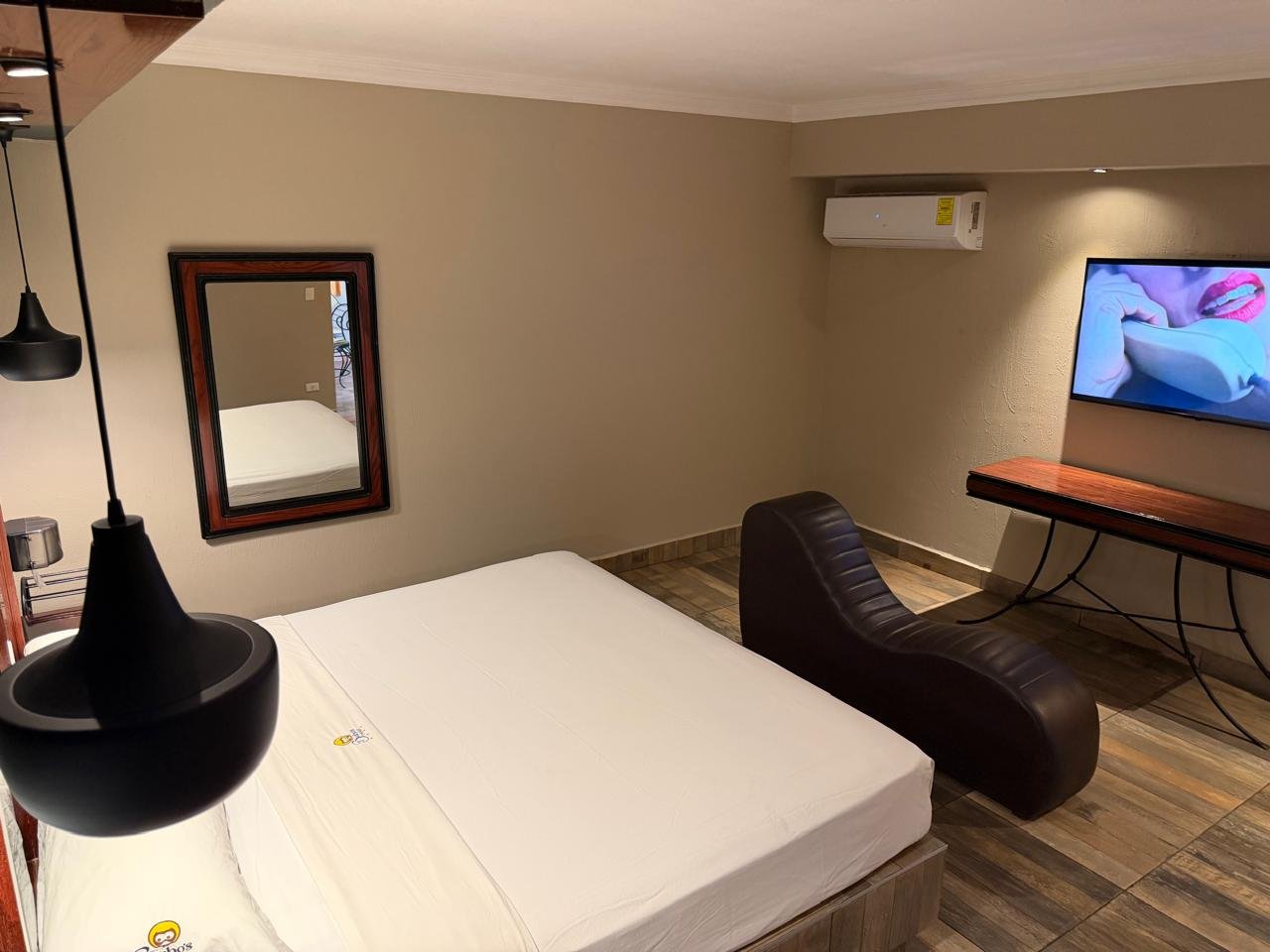 WhatsApp Image 2026-02-09 at 6.01.15 PM (1)